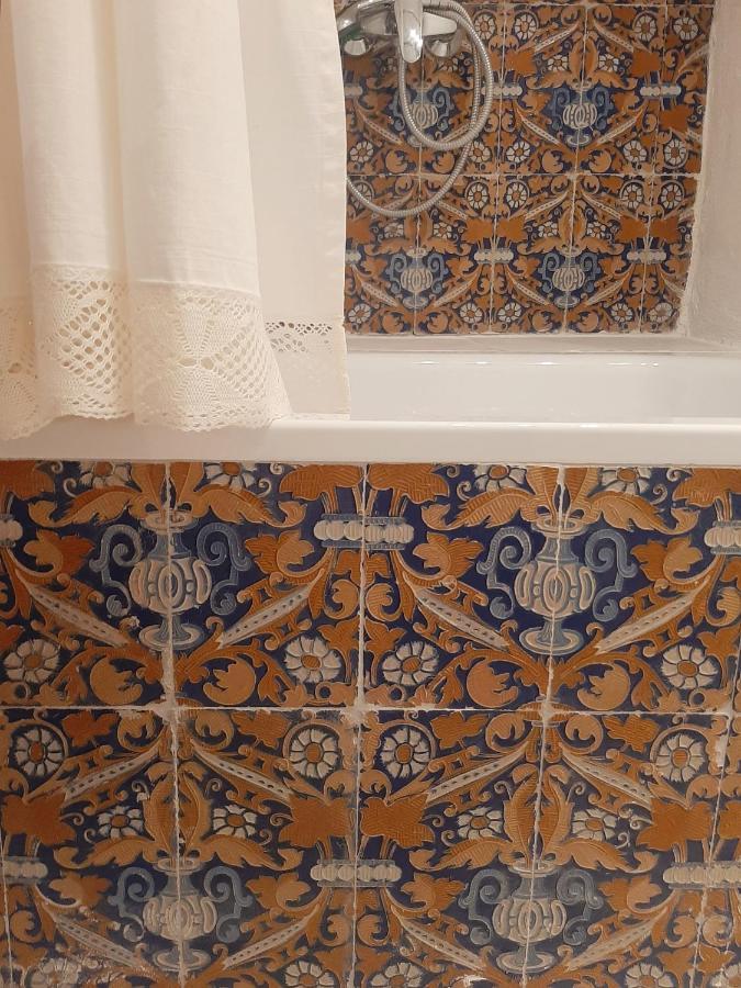 Ferienwohnung Downtown Loft In A 16Th Century Convent Sevilla Exterior foto